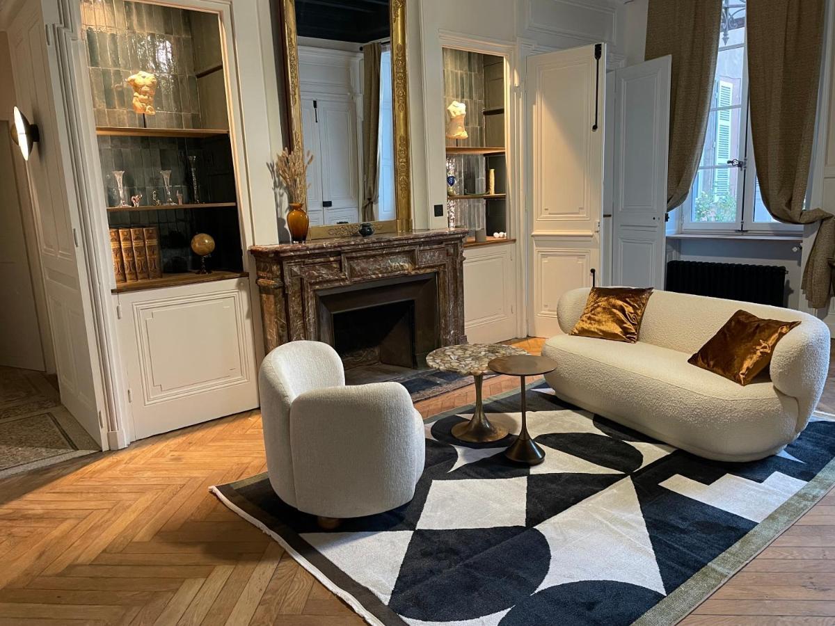 Appartement Chic Et De Caractere ! Saint-Cyr-au-Mont-d'Or Eksteriør billede